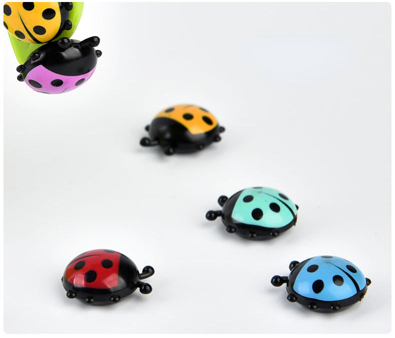 Creative plastic ladybug refrigerator stickers (6 colors / set)