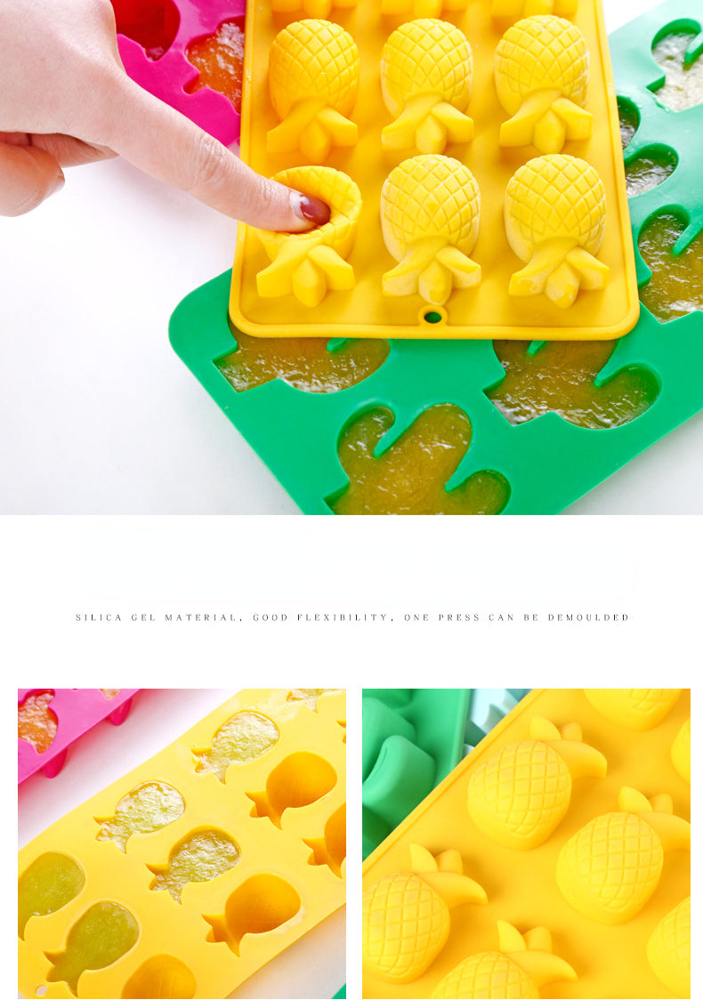 Cute shape silicone ice compartment