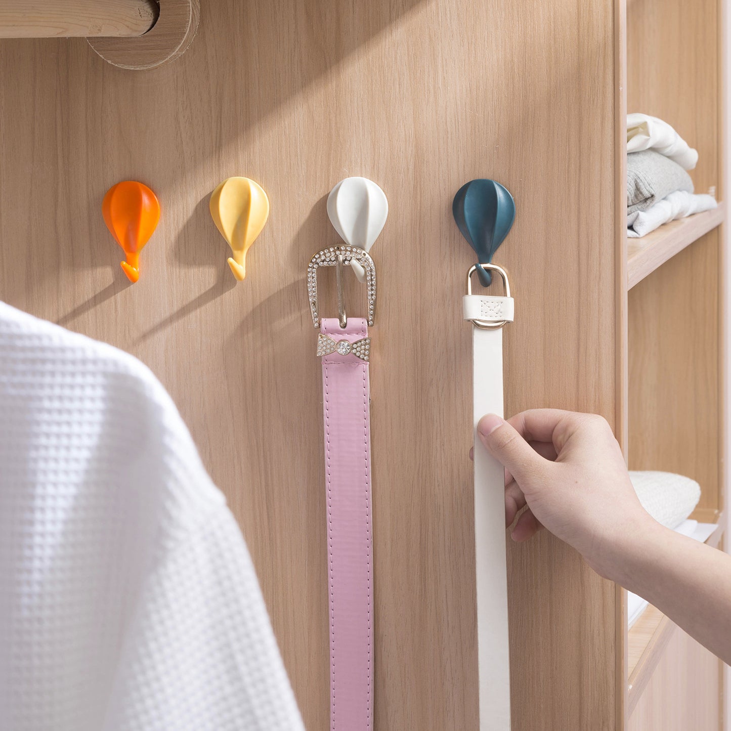 Creative hot air balloon hooks