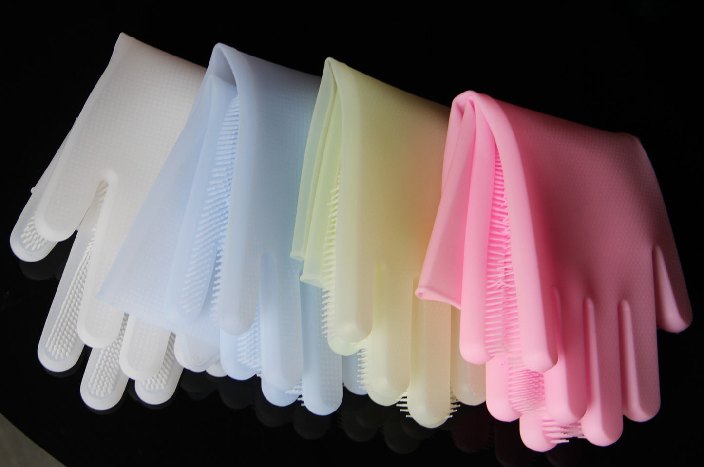 Anti-slip and wear-resistant silicone dishwashing gloves