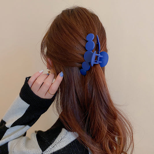 Klein blue temperament senior sense coiffure shark clip