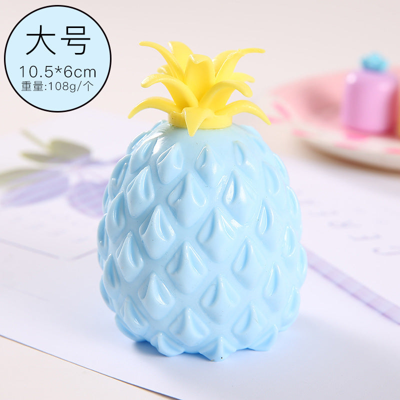 Wacky relief pineapple squeeze ball (color random)