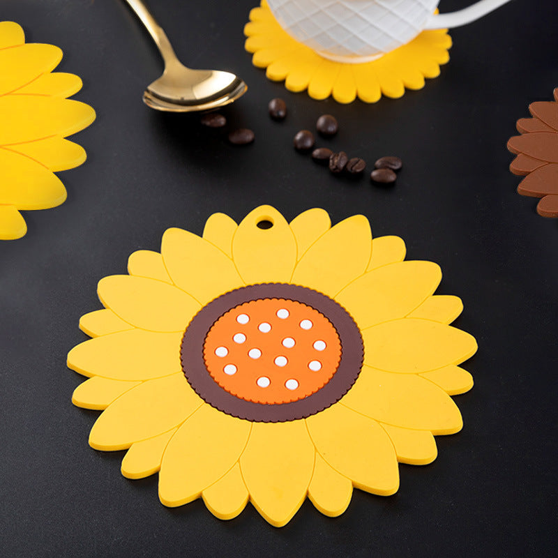 Lotus Silicone Insulated Placemats (Set of 3)