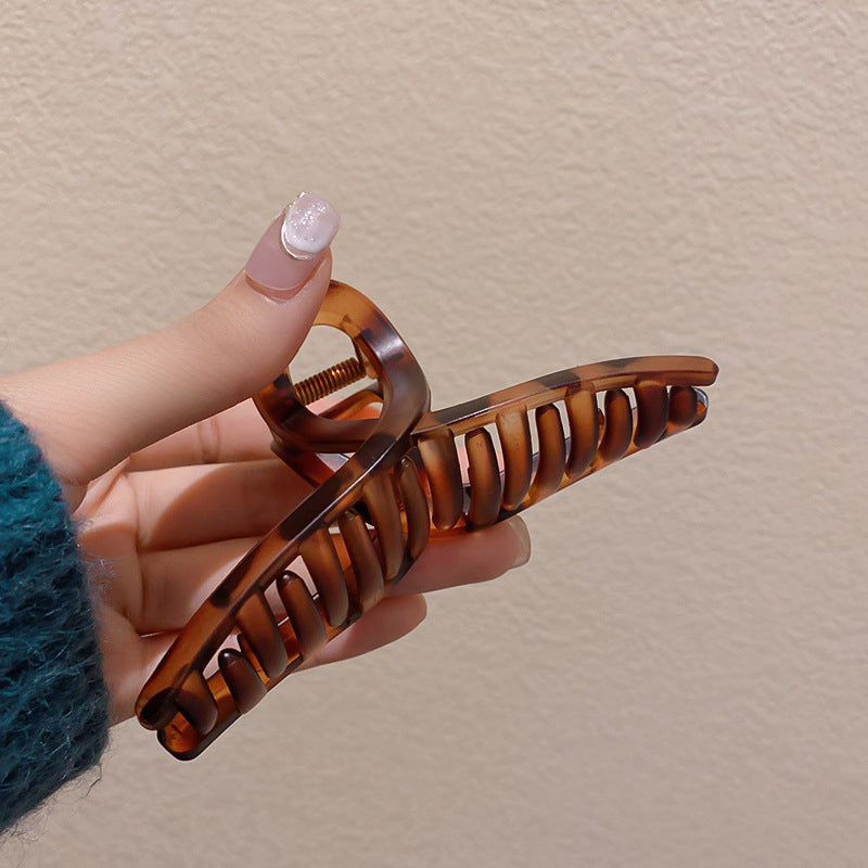 Retro leopard print hair claw