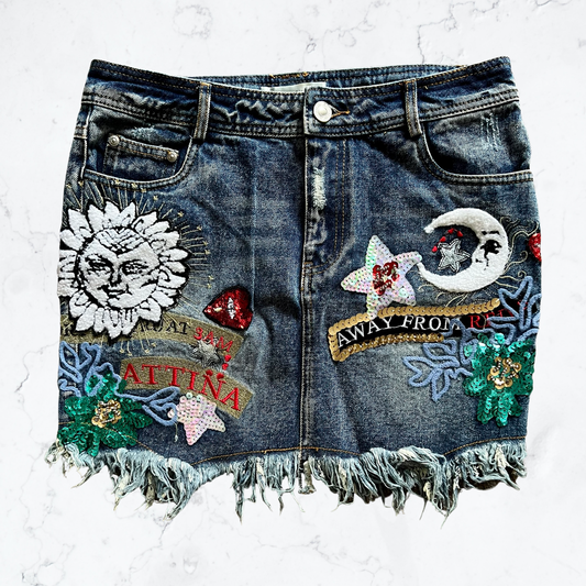 Embroidered tassel fashion denim shorts