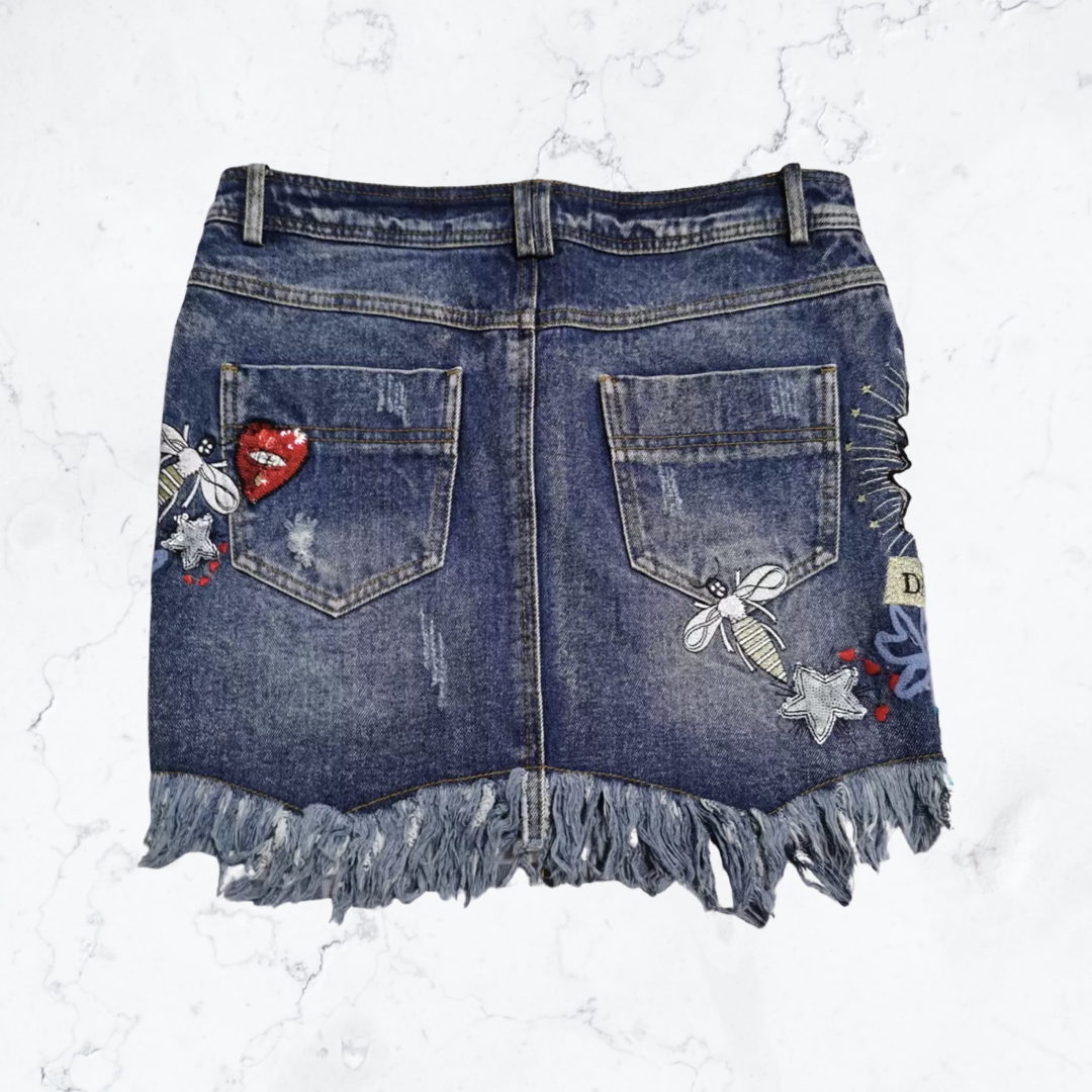 Embroidered tassel fashion denim shorts